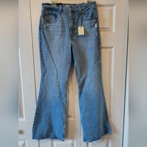Levi's 70s Flare Jeans